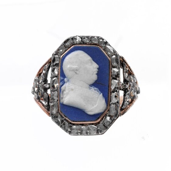 Finger ring with the image of King George III.