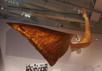 Winged | © Erica Pedretti (b. 1930), Flügel (Wing), 1980, bamboo, wire, fabric, latex paint. Museum of Fine Arts, Chur. Erica Pedretti (b. 1930), Flügel mit Kopf (Wing with Head), 1979, bamboo, banner, latex paint. Kunstsammlung der Stadt Biel