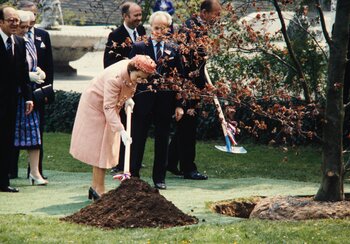 Una regina giardiniera | © Museo nazionale svizzero