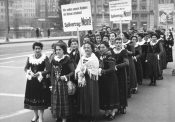 La résistance | © © Schweizerisches Sozialarchiv, Urheber:in unbekannt/F 5067-Fb-105