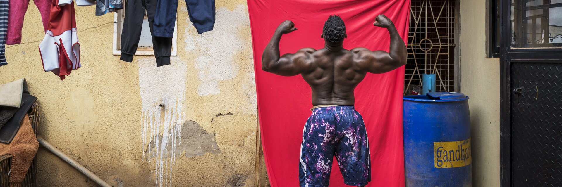Keyvisual der Ausstellung World Press Photo 2025. Foto: © Marijn Fidder 