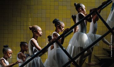 Keyvisual de l'exposition World Press Photo 2026. Photo: © Ihsaan Haffejee, for GroundUp 
