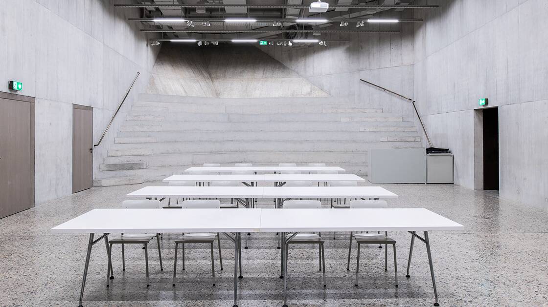 Image Sièges de séminaire Parlementaire dans l'auditorium Willy G. S. Hirzel