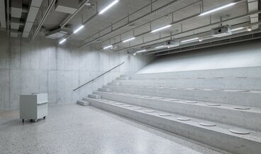 Image Escalier de l'auditorium Pixel