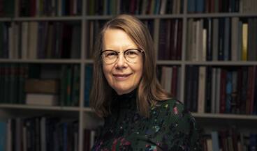 Porträt von Christine Göttler.