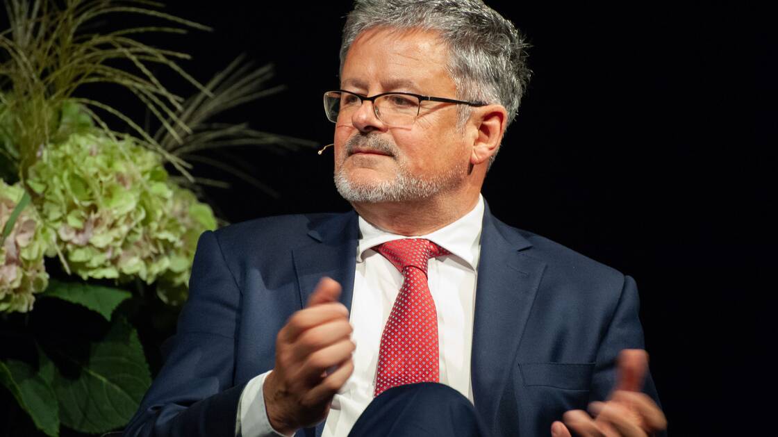 Der Historiker Christopher Clark bei einem Gespräch im Landesmuseum