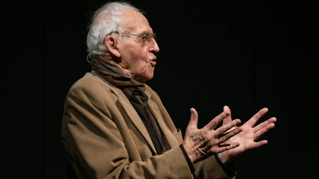 Helmut Hubacher bei einem Gespräch im Landesmuseum