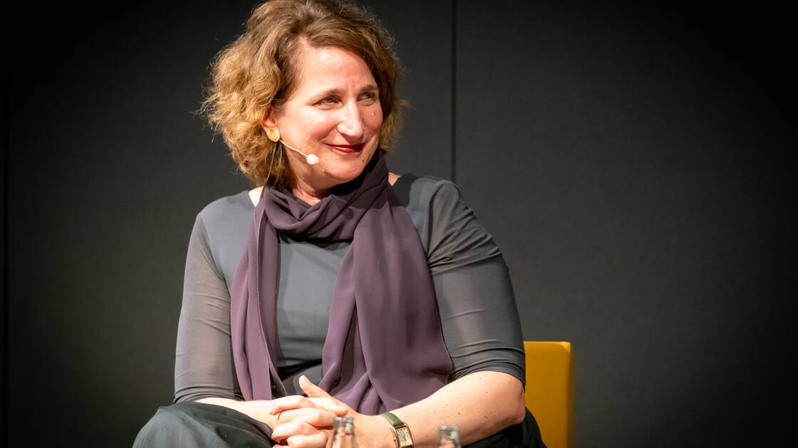 Das Verstummen der Holocaust-Überlebenden | Mirjam Wenzel, Literaturwissenschaftlerin und Direktorin des Jüdischen Museum Frankfurt und Emile Schrijver, Hebraist und Direktor des Jewish Historical Museum in Amsterdam.  | © Schweizerisches Nationalmuseum
