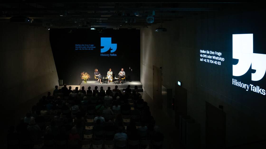 Das Verstummen der Holocaust-Überlebenden | Mirjam Wenzel, Literaturwissenschaftlerin und Direktorin des Jüdischen Museum Frankfurt und Emile Schrijver, Hebraist und Direktor des Jewish Historical Museum in Amsterdam.  | © Schweizerisches Nationalmuseum
