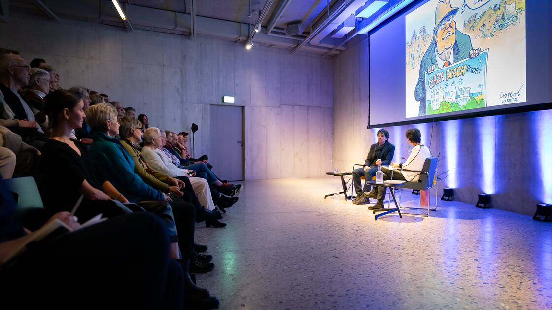The Power of Cartoons | Political cartoonists: Patrick Chappatte | Presenter: Monika Schärer | © Schweizerisches Nationalmuseum