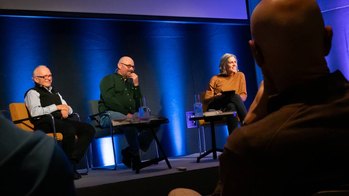Zürich und die Drogen – 30 Jahre nach Platzspitz und Letten | Arzt André Seidenberg | Michael Herzig Historiker sowie langjähriger Drogenbeauftragter der Stadt Zürich | Julia Zutavern, die jahrelang für eine Serie zum Thema Zürcher Drogenpolitik recherchierte. | © Schweizerisches Nationalmuseum