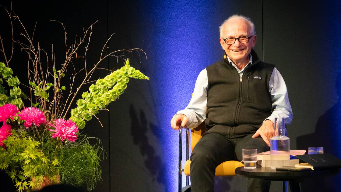 Zürich und die Drogen – 30 Jahre nach Platzspitz und Letten | Arzt André Seidenberg | Michael Herzig Historiker sowie langjähriger Drogenbeauftragter der Stadt Zürich | Julia Zutavern, die jahrelang für eine Serie zum Thema Zürcher Drogenpolitik recherchierte. | © Schweizerisches Nationalmuseum
