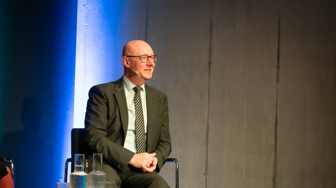 Heute Abstimmung! – Direkte Demokratie im Fokus | Historiker: David Hesse | Journalist Philipp Loser | Bundeskanzler: Viktor Rossi | Moderation: Christina Caprez | © Schweizerisches Nationalmuseum