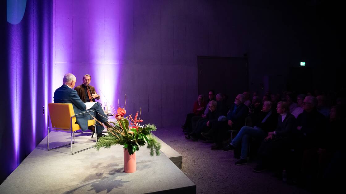 Zerstörungslust? Das Bündnis von Libertarismus und Autoritarismus | Soziologe Oliver Nachtwey | Moderation: Peer Teuwsen | © Schweizerisches Nationalmuseum