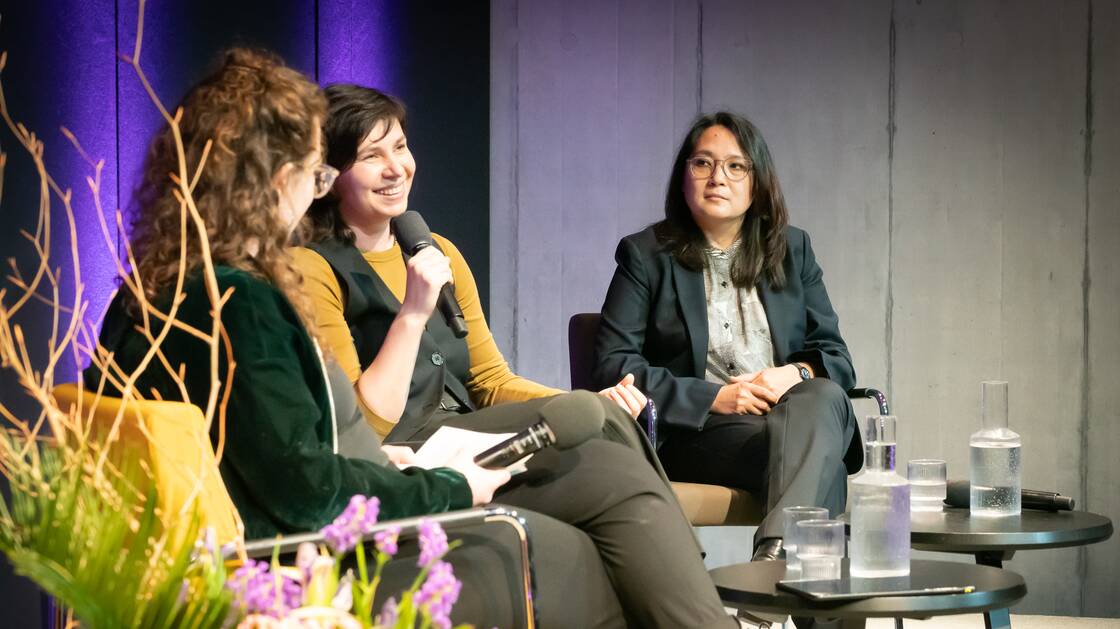 Biografie, Krieg und Diktatur| Schriftstellerin, Tanja Maljartschuk | Historikerin, Botakoz Kassymbekova | Moderation: Anna Jikhareva, Journalistin | © Schweizerisches Nationalmuseum