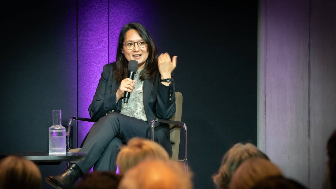 Biografie, Krieg und Diktatur| Schriftstellerin, Tanja Maljartschuk | Historikerin, Botakoz Kassymbekova | Moderation: Anna Jikhareva, Journalistin | © Schweizerisches Nationalmuseum