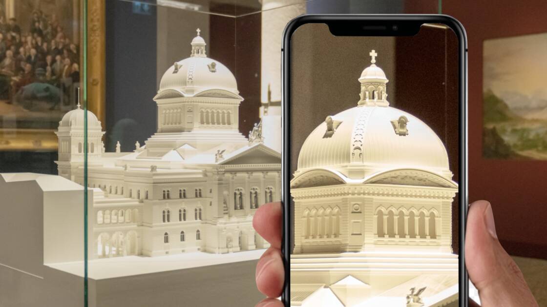 Tour virtuale davanti al modello del Palazzo federale